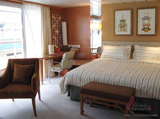 Deluxe Suites Deluxe Suites