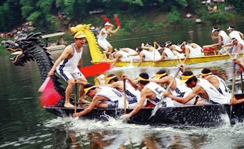 Dragon Boat Festival in Guangzhou