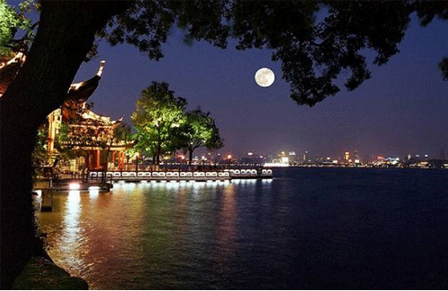 West Lake scenery