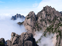 Sea of clouds on the Mountain