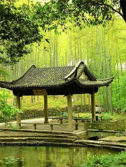 West Lake Hiking