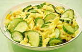 Scramble Eggs with Cucumber