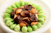 Green Vegetables with Mushrooms