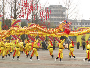 Dragon dance