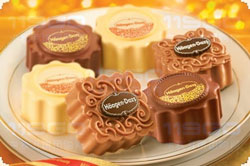 Ice cream mooncake