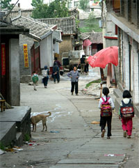 Daily life in the Stone Drum Town