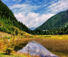 autumn colors in Jiuzhaigou