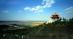 The Zhengzhou Yellow River Scenic Area
