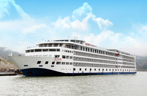 the cuise ship on the Yangtze River