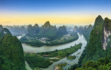 One-Day Yangshuo and Li River Highlights Tour