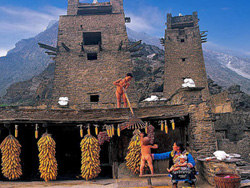 Architectural Style of Qiang Minority